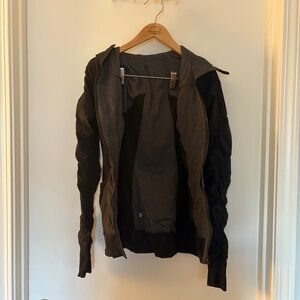 Lululemon black zip up